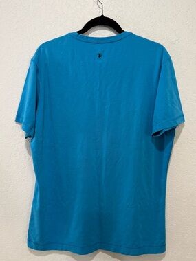 Lululemon Men's Performance T-Shirt - Blue